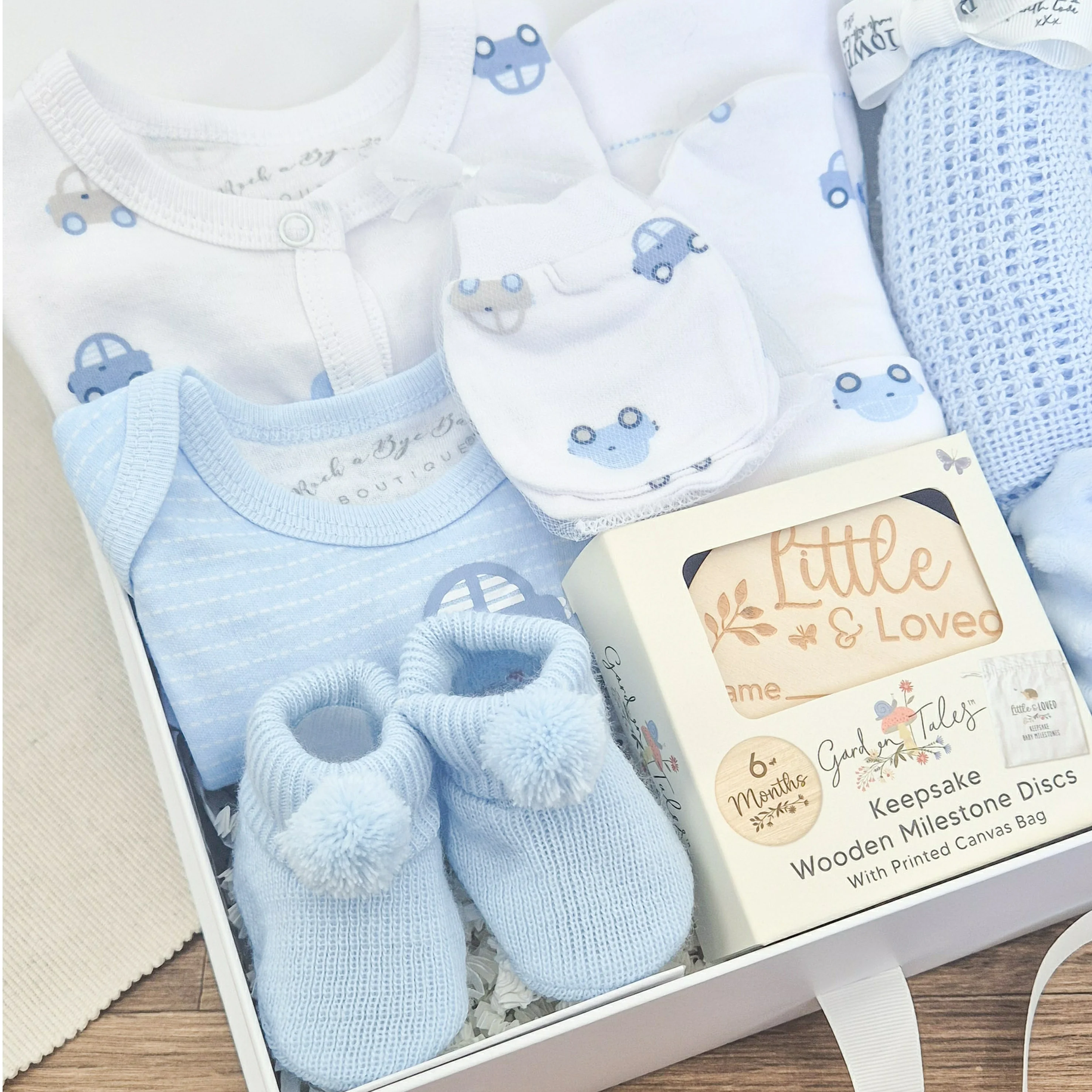 Boys Blue Luxury Gift Hamper Set - Image 2