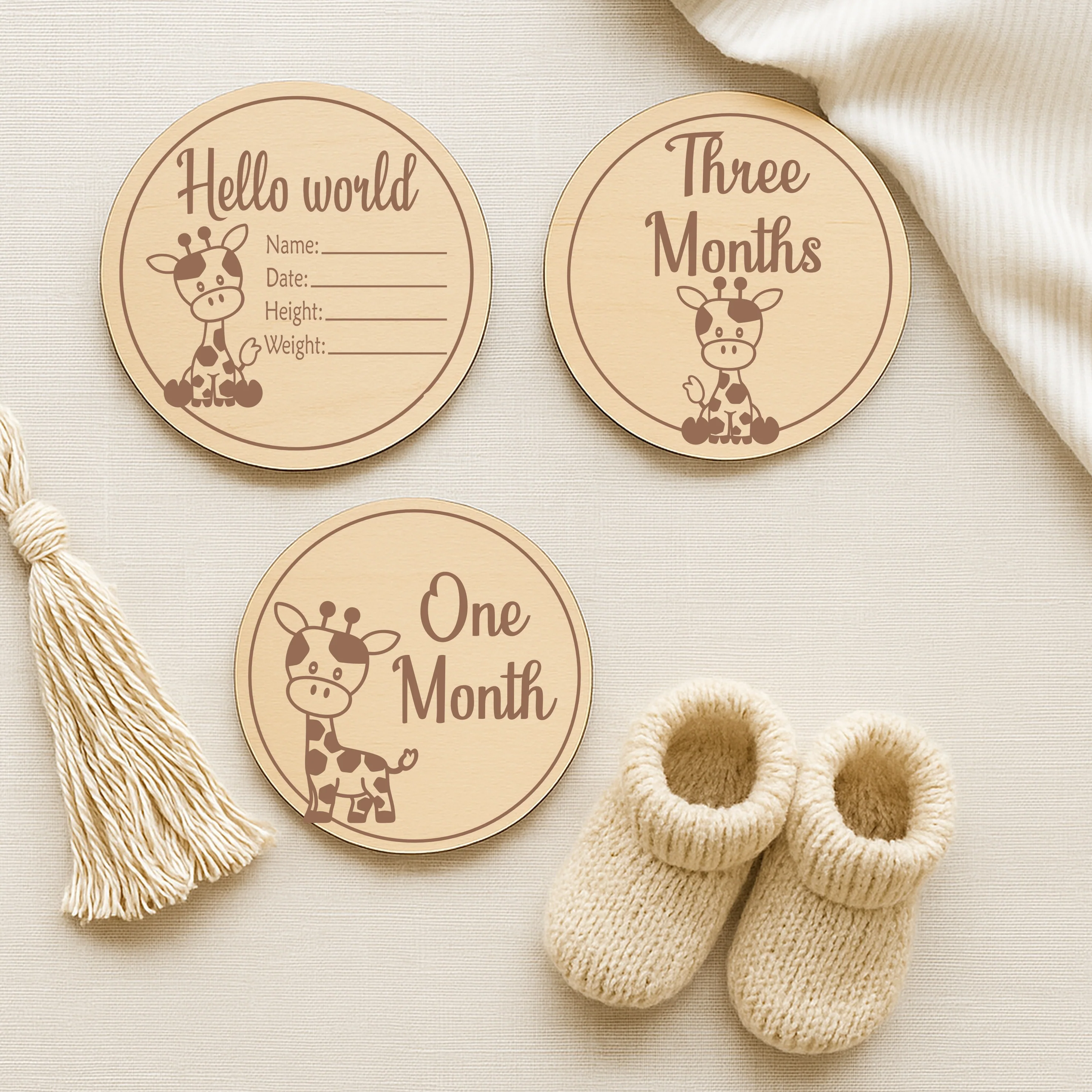 Hello World Giraffe Baby Milestone Wooden Plaque Set - Image 4