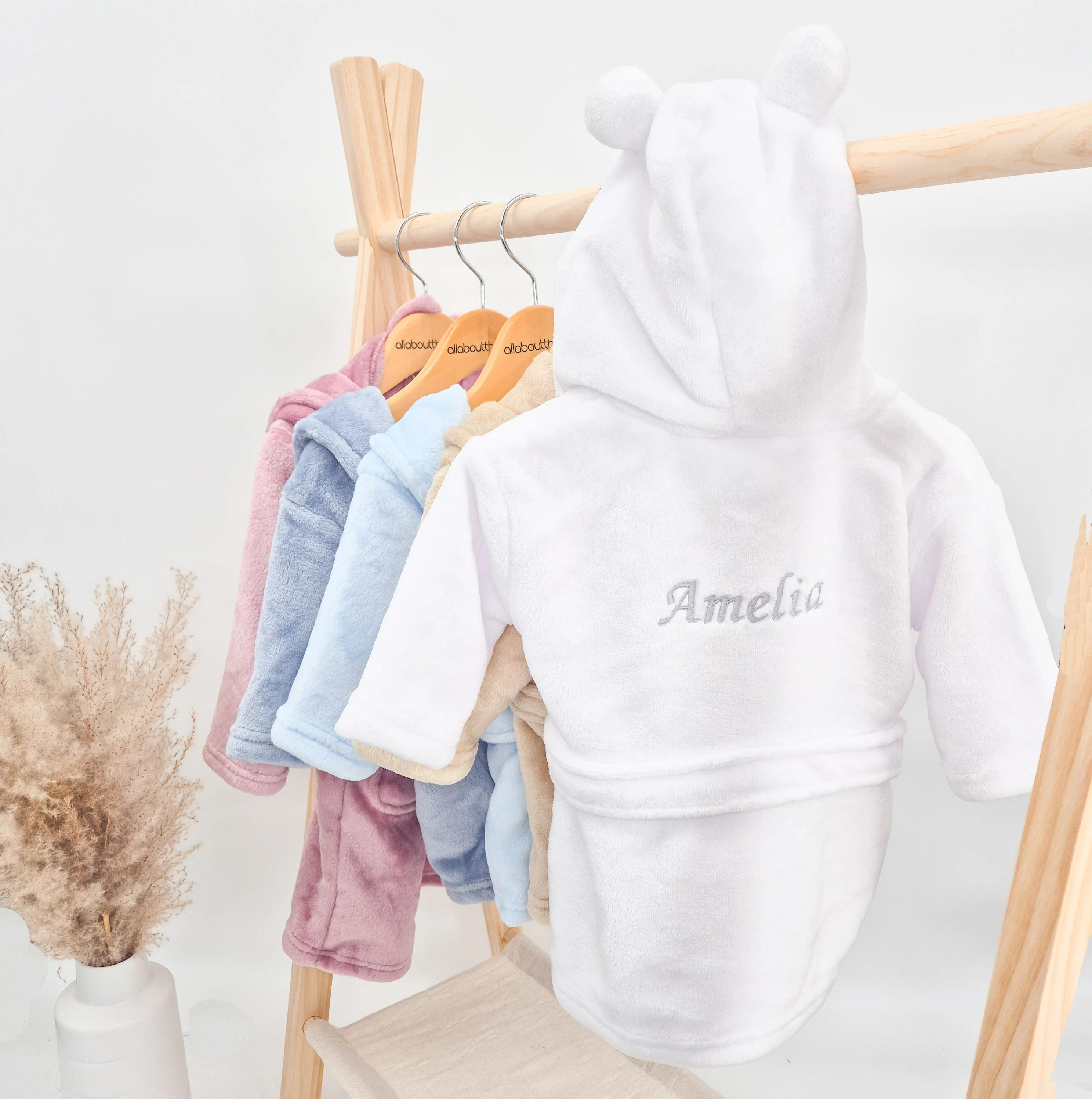 Unisex White Dressing Gown and Comforter Gift Hamper Set - Image 5
